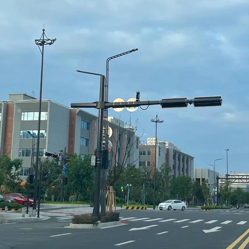 Hot-dip Galvanized Traffic Pole